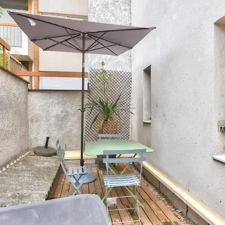 Guestready - Lovely Parisian Apt W/ Terrace Apartment *